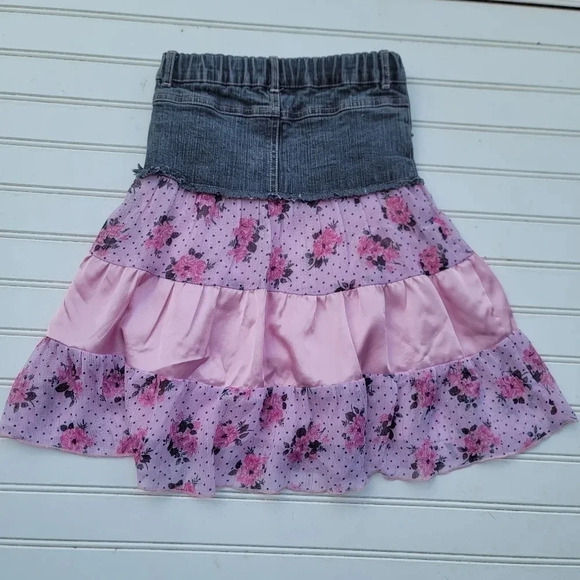 VTG CANDIES Girls Denim Jean Pink Polka Floral Satin Tiered Modest Skirt Size 5 - Picture 2 of 8